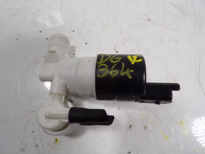 Recambio de bomba limpia para toyota proace city 1.5 dci referencia OEM IAM SU001B0512 9684522380 