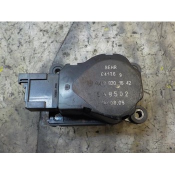 MOTOR APERTURA TRAMPILLAS CLIMATIZADOR A2038201642 A2038201642 