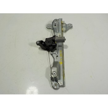 ELEVALUNAS TRASERO DERECHO 827004EA0A 827004EA0A 