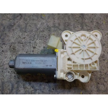 MOTOR ELEVALUNAS DELANTERO DERECHO A2308200942 