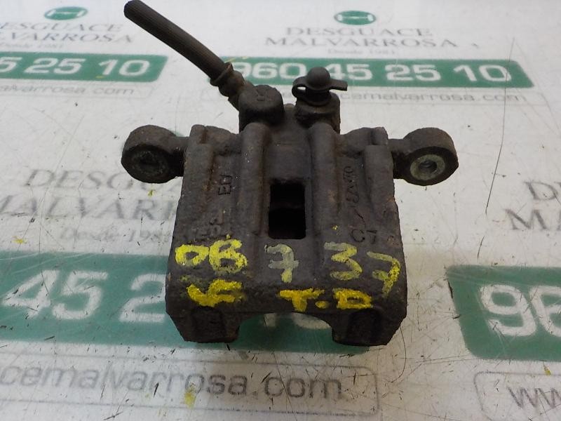 Recambio de pinza freno trasera derecha para hyundai i30cw classic referencia OEM IAM 582301H300  