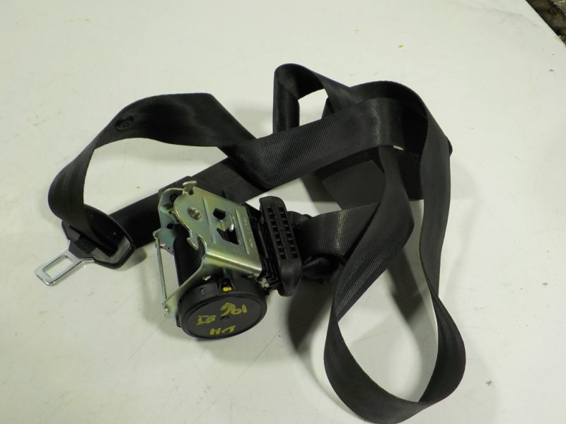 Recambio de cinturon seguridad delantero izquierdo para dacia sandero 1.5 dci diesel fap cat referencia OEM IAM 868857909R 62108