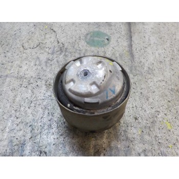 SOPORTE MOTOR IZQUIERDO A2112402617 