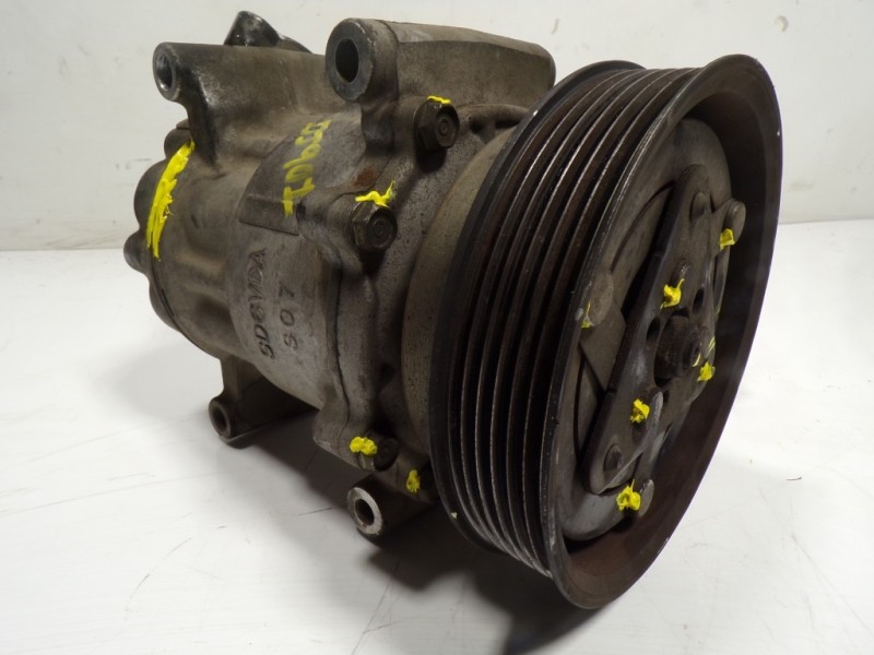 Recambio de compresor aire acondicionado para renault kangoo 1.5 dci diesel cat referencia OEM IAM 8200953359 8200953359A 