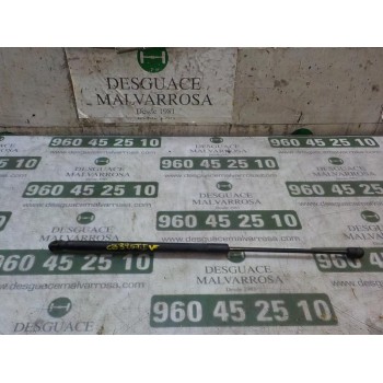 AMORTIGUADORES MALETERO / PORTON 8P4827552B 