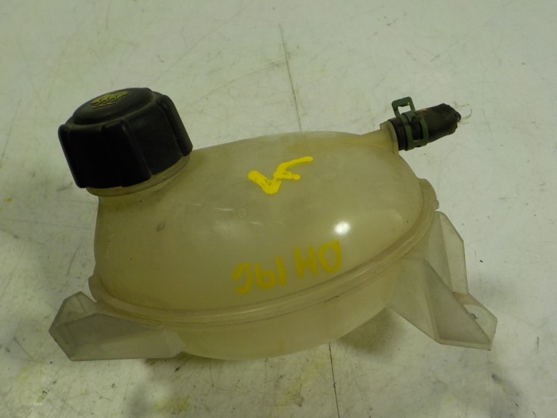 Recambio de deposito expansion para dacia sandero 1.5 dci diesel fap cat referencia OEM IAM 217104354R  