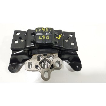 SOPORTE MOTOR IZQUIERDO 5Q0199555BJ 