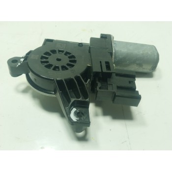 MOTOR ELEVALUNAS DELANTERO IZQUIERDO 67625A18F13 5MT0001178AD 