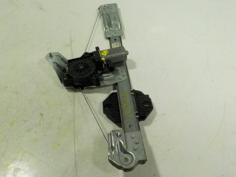 Recambio de elevalunas delantero derecho para dacia sandero 1.5 dci diesel fap cat referencia OEM IAM 807209299R 807209299R 