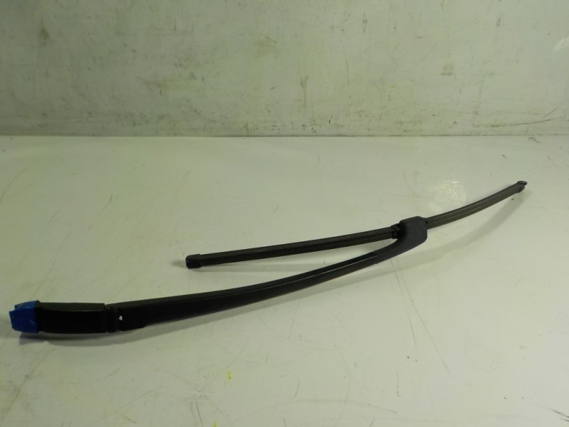 Recambio de brazo limpia delantero derecho para volkswagen touareg (7l6) 2.5 tdi dpf referencia OEM IAM 7L0955407E  