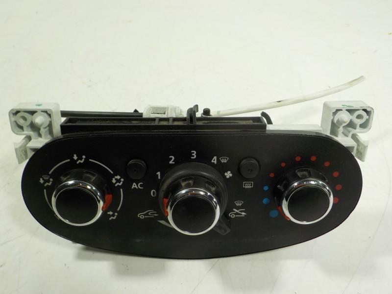 Recambio de mando calefaccion / aire acondicionado para dacia sandero 1.5 dci diesel fap cat referencia OEM IAM 275102986R A4230