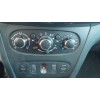 Recambio de mando calefaccion / aire acondicionado para dacia sandero 1.5 dci diesel fap cat referencia OEM IAM 275102986R A4230