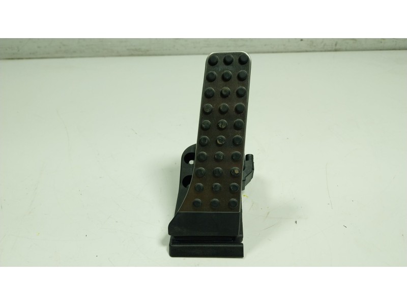 Recambio de potenciometro pedal para mercedes-benz sl (r232) 55 amg 4-matic+ (232.480) referencia OEM IAM A2233000100 A223300010