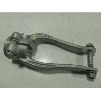 SOPORTE BRAZO SUSPENSION DELANTERO DERECHO 31126861200 686120003 