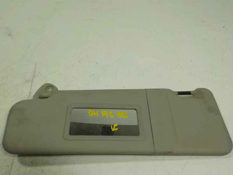 Recambio de parasol izquierdo para dacia sandero 1.5 dci diesel fap cat referencia OEM IAM 964010723R  