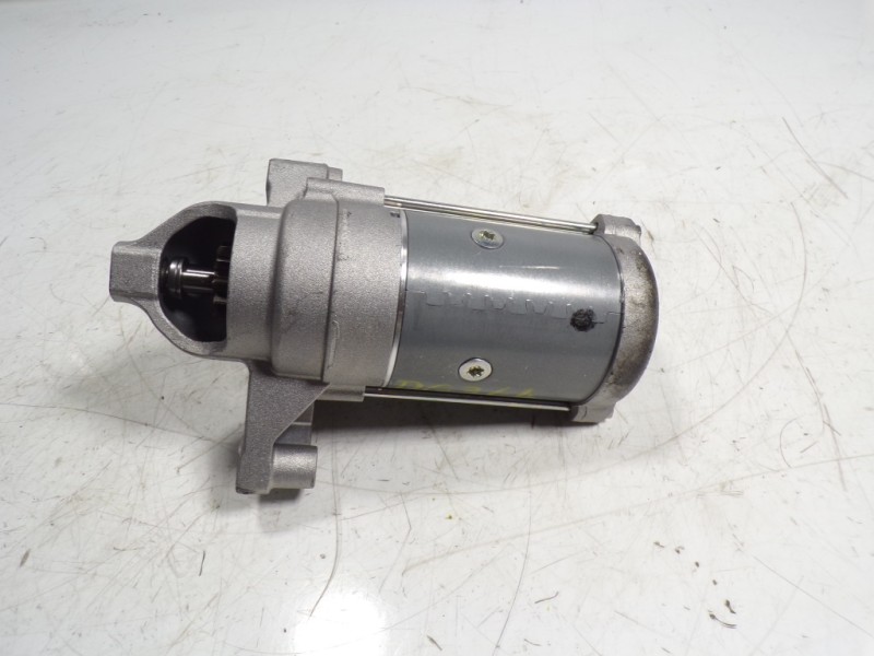 Recambio de motor arranque para toyota proace city 1.5 dci referencia OEM IAM SU001A8161 9832577880 