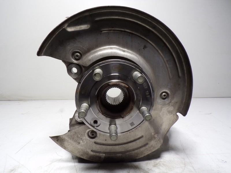 Recambio de mangueta trasera derecha para land rover range rover evoque evoque referencia OEM IAM LR114257  