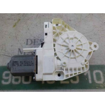 MOTOR ELEVALUNAS DELANTERO DERECHO 8K0959812A 8K0959812A 