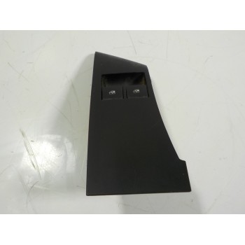 MANDO ELEVALUNAS DELANTERO IZQUIERDO 13305978 13305978 