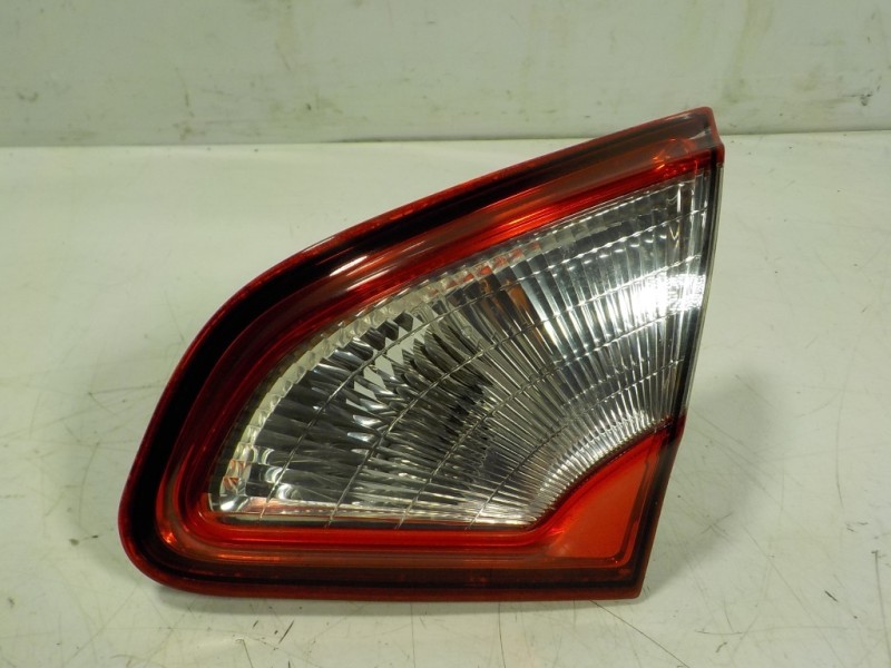 Recambio de piloto trasero derecho interior para nissan qashqai (j10) tekna premium referencia OEM IAM  89503209 