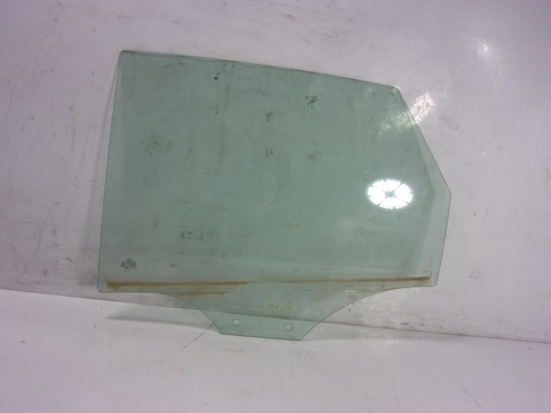 Recambio de cristal puerta trasero izquierdo para audi q3 (8u) 2.0 tdi referencia OEM IAM 8U0845205  