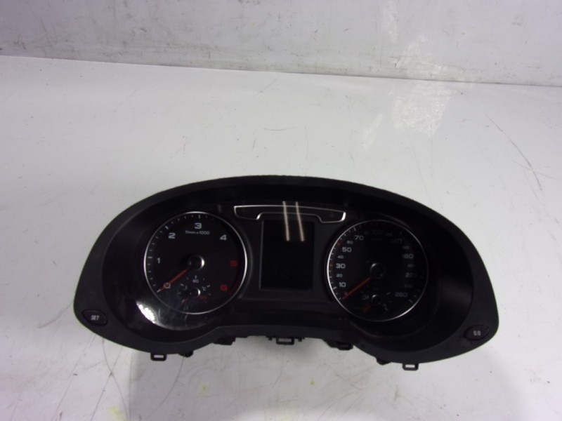 Recambio de cuadro instrumentos para audi q3 (8u) 2.0 tdi referencia OEM IAM 8U0920940E 8U0920940E A2C80909100