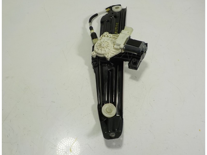 Recambio de elevalunas trasero izquierdo para bmw serie 5 touring (f11) 520d xdrive referencia OEM IAM 51357182613 72715639 5133