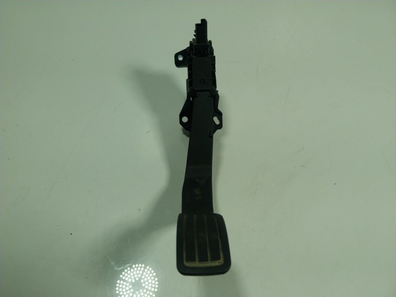 Recambio de potenciometro pedal para peugeot 208 (p2) 1.2 puretech referencia OEM IAM 9837891880 9837891880 