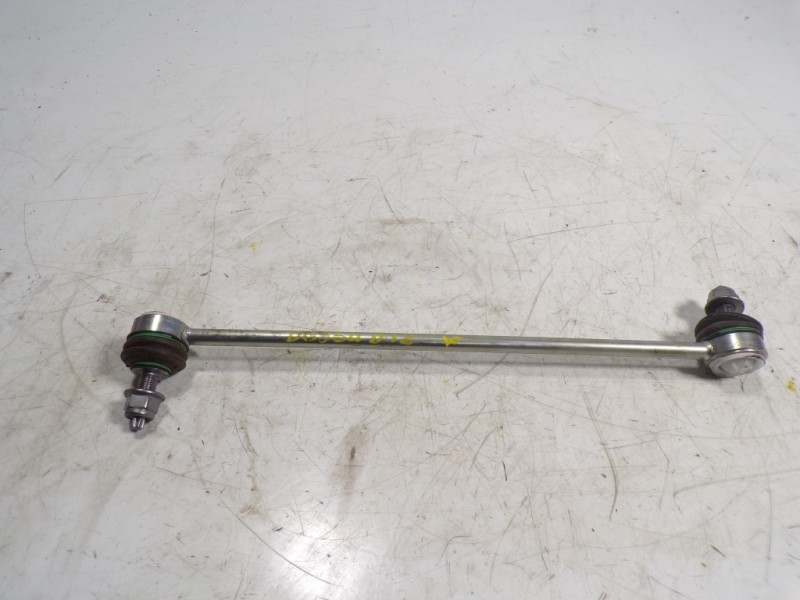 Recambio de tirante delantero izquierdo para toyota proace city 1.5 dci referencia OEM IAM   