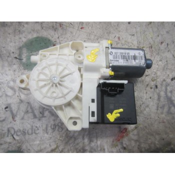 MOTOR ELEVALUNAS TRASERO IZQUIERDO 827310185R 827310185R 