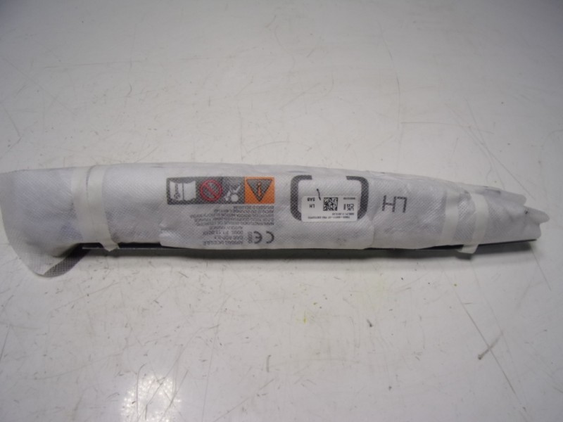 Recambio de airbag lateral delantero izquierdo para toyota yaris 1.5 vvti hev referencia OEM IAM 73920K0011 73920K0011 