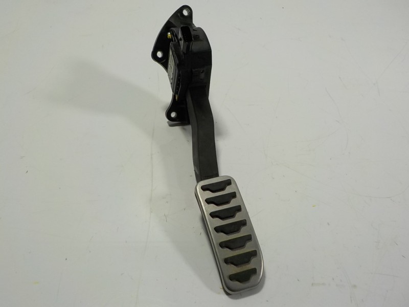 Recambio de potenciometro pedal para land rover range rover evoque evoque referencia OEM IAM LR113940 GK7M9F836AB GK7M9F836AB