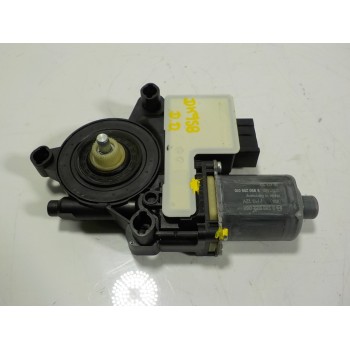 MOTOR ELEVALUNAS DELANTERO DERECHO 2Q1959882D 2Q1959882D 