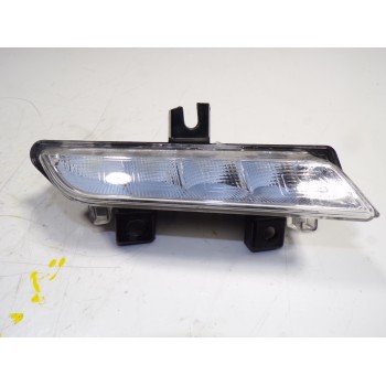 PILOTO DELANTERO DERECHO 266000411R 