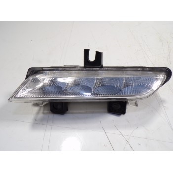 PILOTO DELANTERO IZQUIERDO 266059367R 