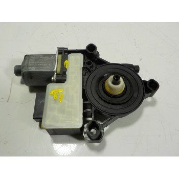 MOTOR ELEVALUNAS TRASERO DERECHO 5Q0959812D 5Q0959812D 