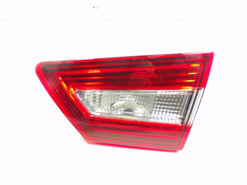 Recambio de piloto trasero derecho interior para renault clio iv 0.9 tce referencia OEM IAM 265505796R  