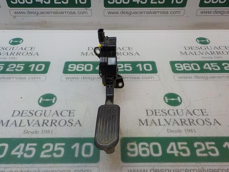 Recambio de potenciometro pedal para toyota rav 4 2.0 d-4d cat referencia OEM IAM 7811042040 7811042040 1988008942