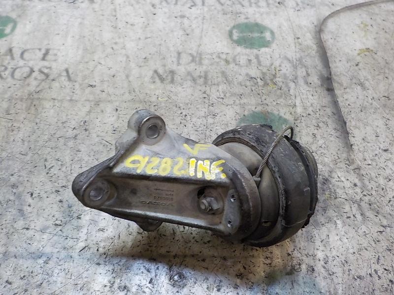 Recambio de soporte cambio para volvo c70 coupe 2.4 turbo cat referencia OEM IAM 6801722  