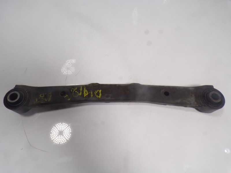 Recambio de brazo suspension inferior trasero derecho para hyundai i30 (gd) 1.4 cat referencia OEM IAM 55100A6000  