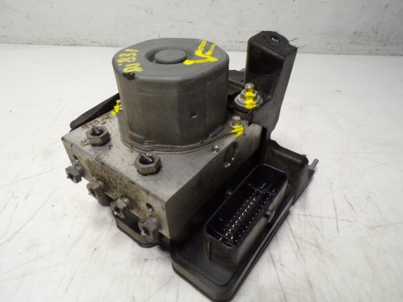 Recambio de abs para mercedes-benz clase a (w176) 2.1 cdi cat referencia OEM IAM A0004311600 A0004313700 