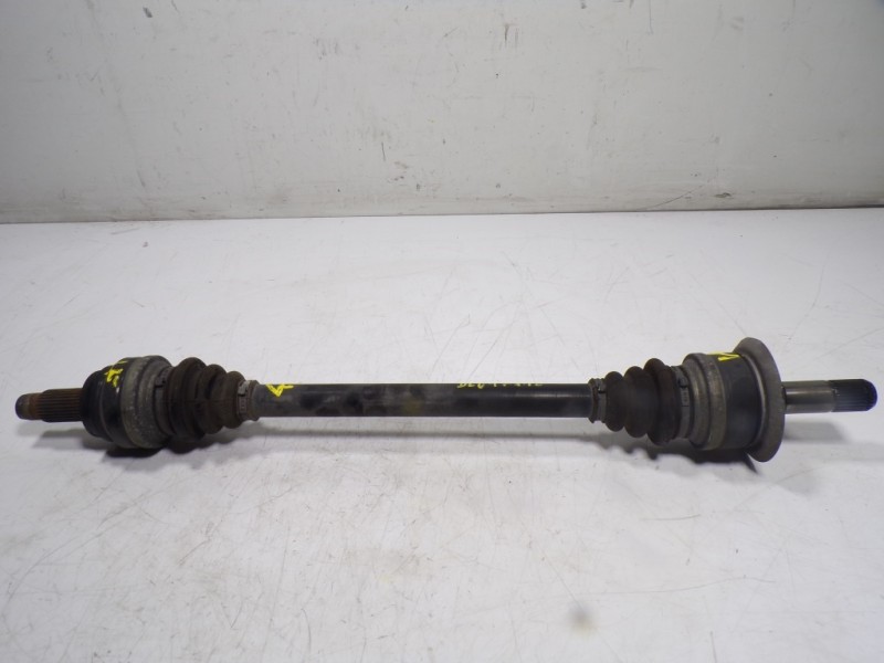 Recambio de transmision trasera izquierda para bmw serie 5 touring (f11) 520d xdrive referencia OEM IAM 33207581027 7581027AI 