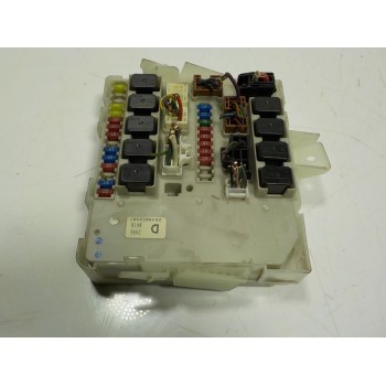 CAJA RELES / FUSIBLES 284B6EB30C 284B6EB30C 