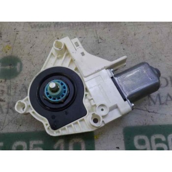 MOTOR ELEVALUNAS TRASERO DERECHO 8K0959812A 8K0959812A 