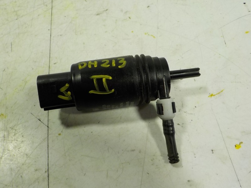 Recambio de bomba limpia para bmw serie 1 lim. (f21) 2.0 turbodiesel referencia OEM IAM 67127302588 7345885 235576