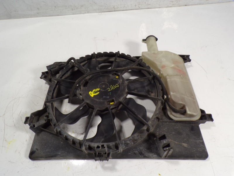 Recambio de electroventilador para hyundai i30 (gd) 1.4 cat referencia OEM IAM 25380A6100  