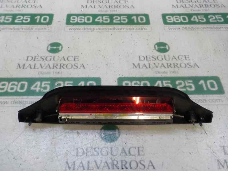 Recambio de piloto trasero central para ford ka (ccu) 1.2 8v cat referencia OEM IAM 1579398  