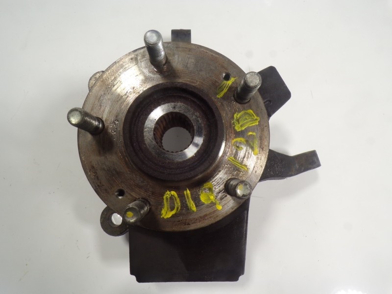 Recambio de mangueta delantera izquierda para hyundai i30 (gd) 1.4 cat referencia OEM IAM 51715A6000  