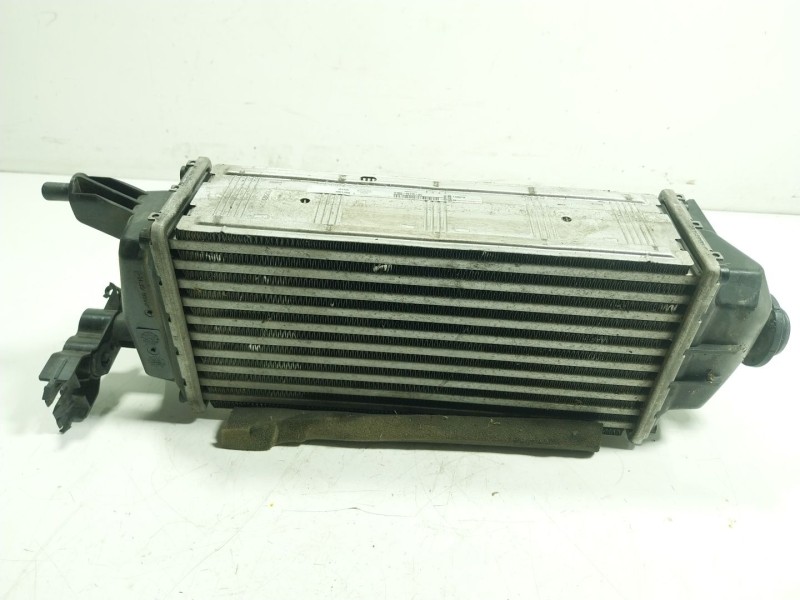 Recambio de intercooler para ford fiesta vii (hj, hf) 1.0 ecoboost referencia OEM IAM 2163154 H1BG6K775AC 
