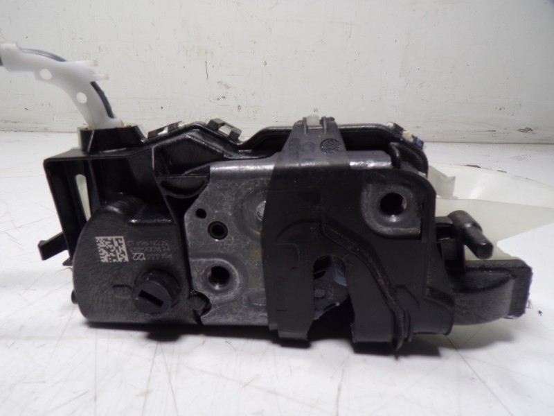 Recambio de cerradura puerta delantera izquierda para opel corsa f electric referencia OEM IAM  444122 